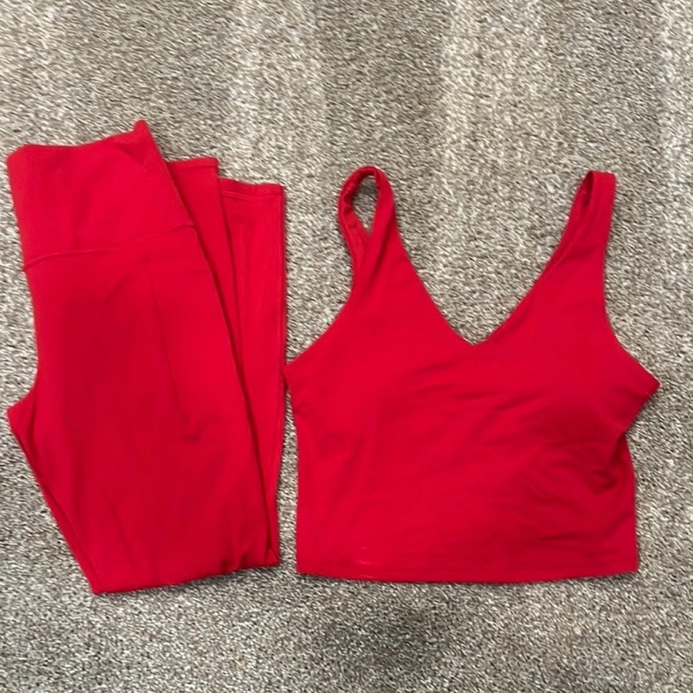Athleta Set - Transcend Crop Top and Salutation Stash Tight, Small
